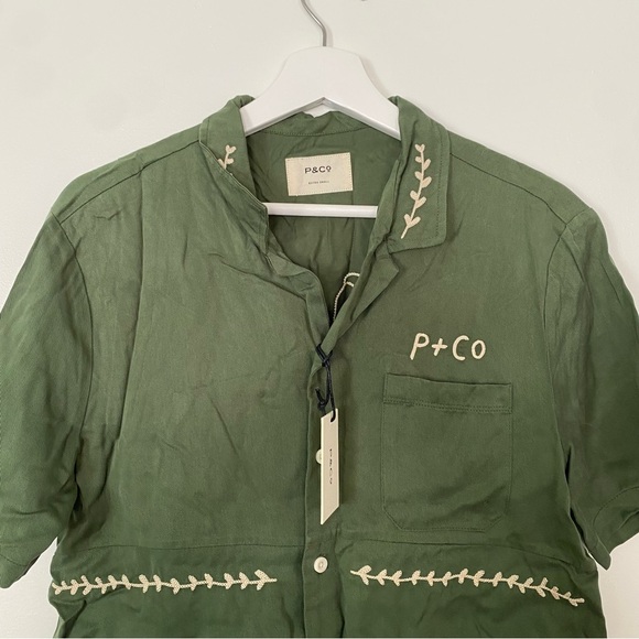 P&Co Green Embroidered Short Sleeve Take is Easy Bowling Boxy Collared Shirt XS - Picture 3 of 10